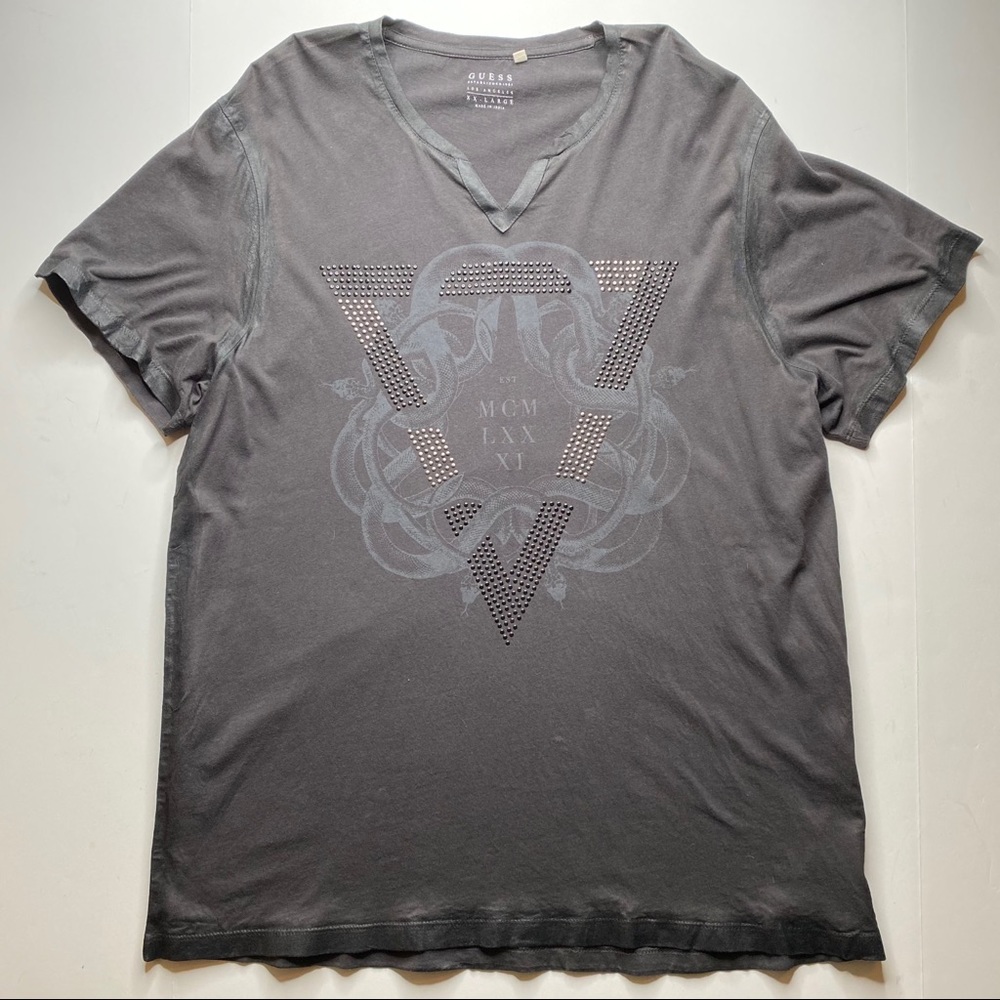 ♡ 5/$25 ♡ Guess Mens Rhinestone Graphic T shirt